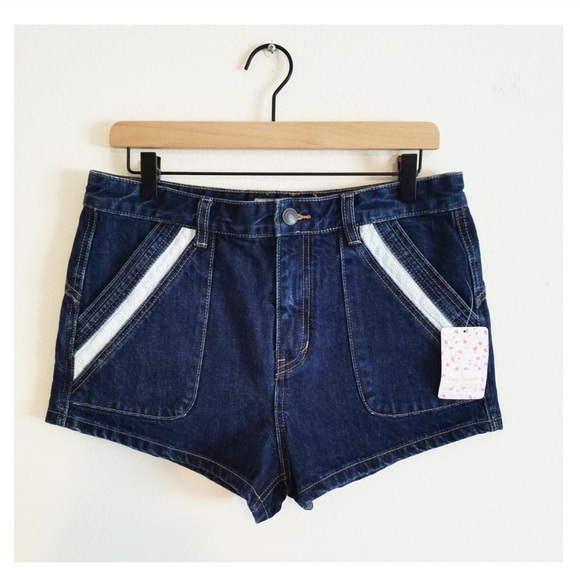 Free People Pants - ⏰SALE Free People Sweet Surrender  Denim Shorts